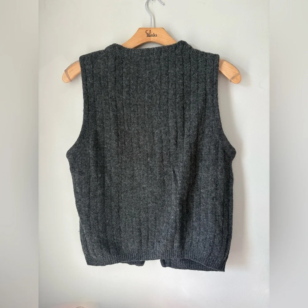 Vintage Trader Bay 100% Wool Sweater Vest – Charcoal Gray Medium